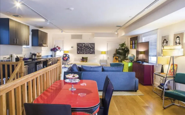 Zey Hotel