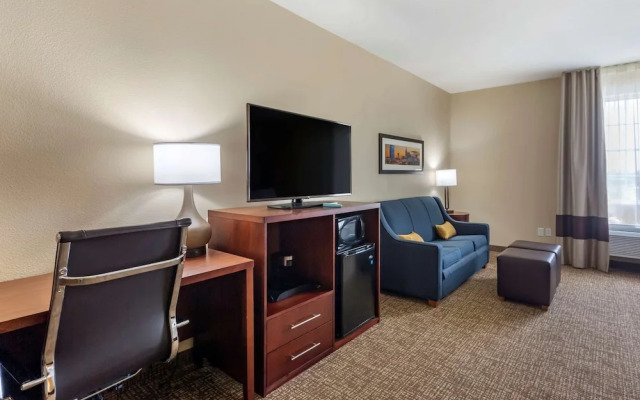Mainstay Suites Fort Campbell