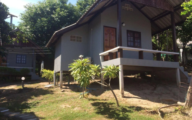 Phupha Bungalow
