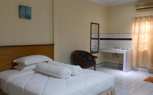 Bahari Family Hotel