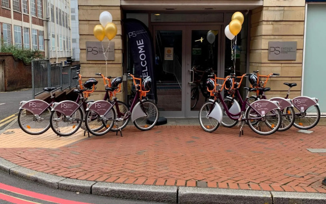 PREMIER SUITES Reading