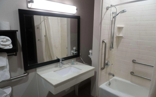 MainStay Suites Odessa I-20