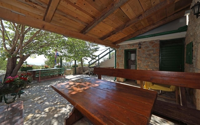 Holiday house Role - retro & afordable: Starigrad-Paklenica, Zadar riviera