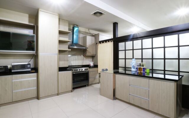 Wisma Blossom