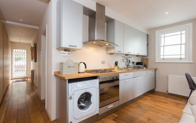 Notting Hill Flat With Garden