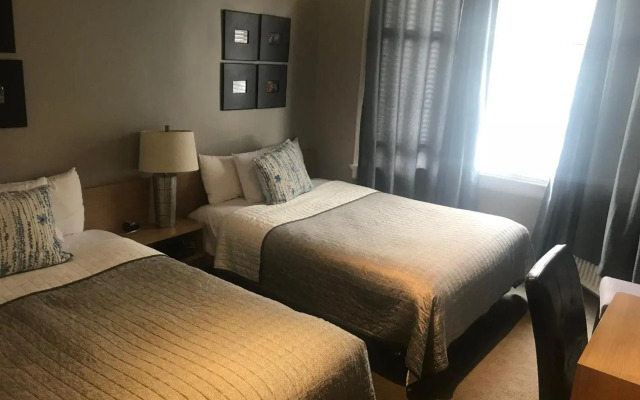 Touchstone Hotel - City Center