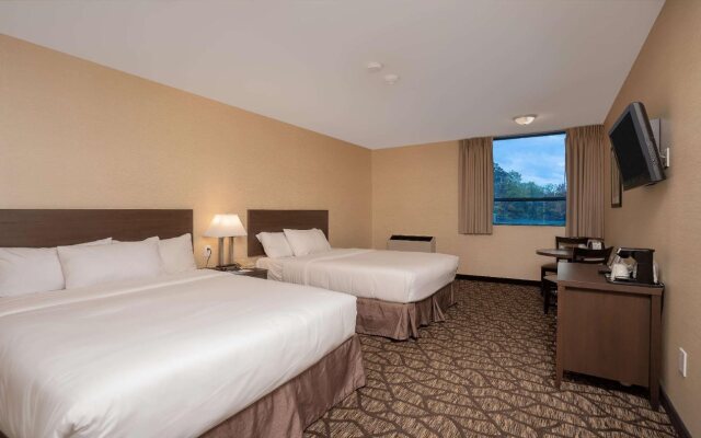 Days Inn by Wyndham Niagara Falls Lundys Lane