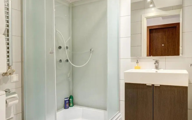 June street Spa apartments