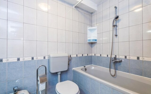 Amazing Home in Mundanije With Wifi and 3 Bedrooms