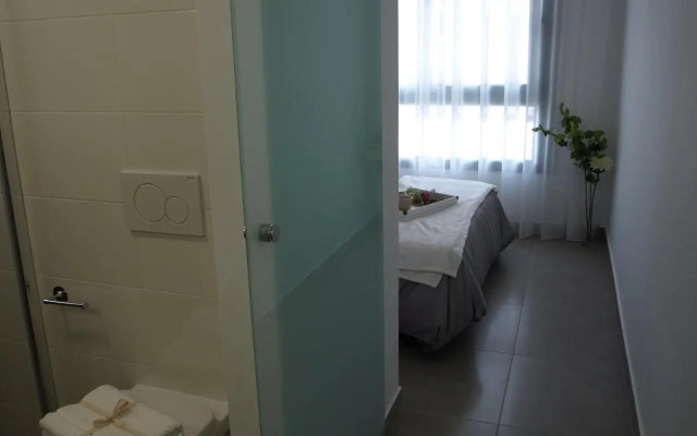 Penthouse Lamar 43.11