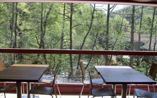 Hostal Rural Arrobi Borda