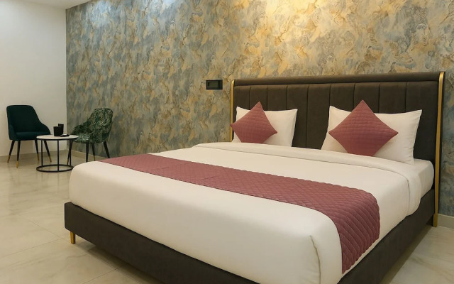 Let'stay- Sector-70 Noida