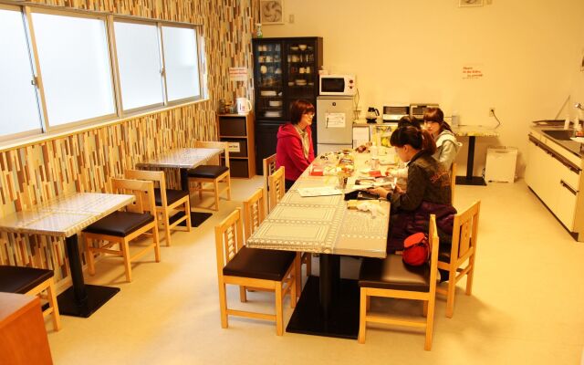 Nagoya Travellers Hostel