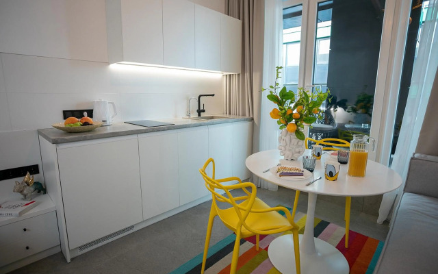 Twin studio apartments in the center near Most City