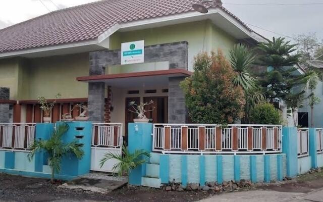 St.ketapang 2 homestay