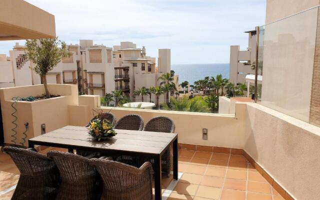 Beach Front Penthouse with Own Pool. BP8B
