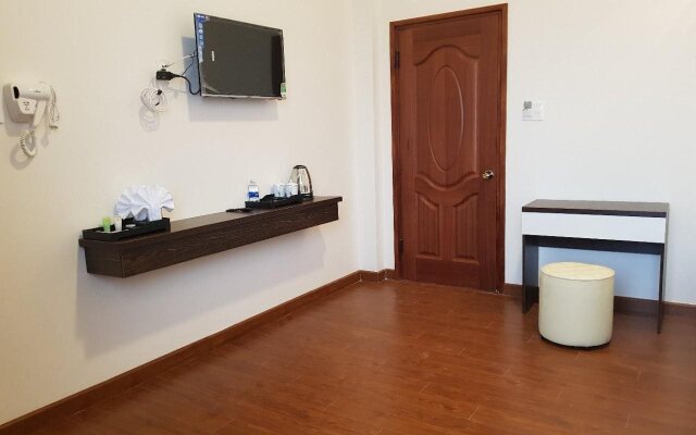 Hoang Thang Hotel