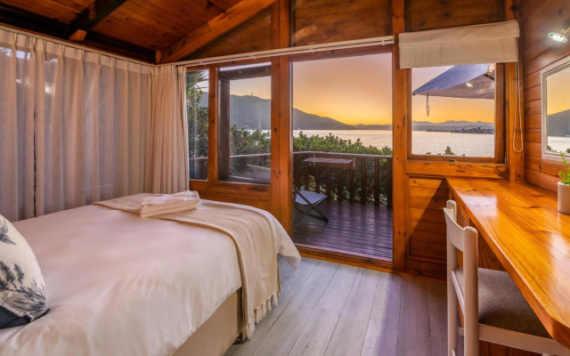 Under Milkwood Resort