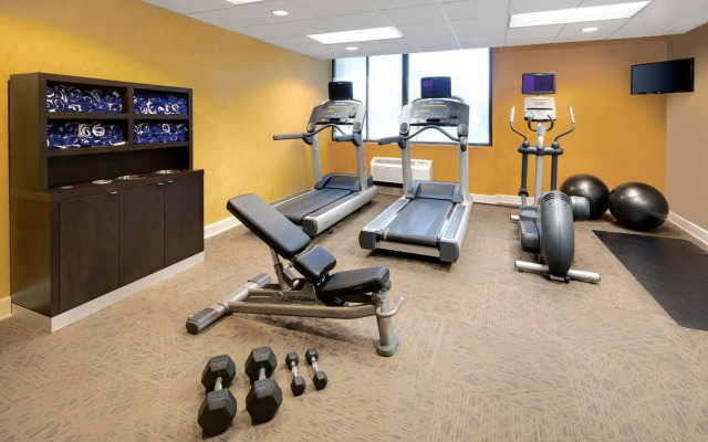 Courtyard by Marriott Austin-University Area