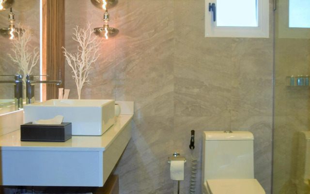 Montecito Apartments