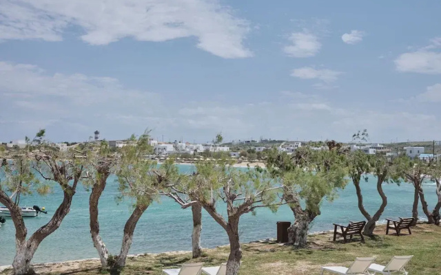 Salt Suites Paros