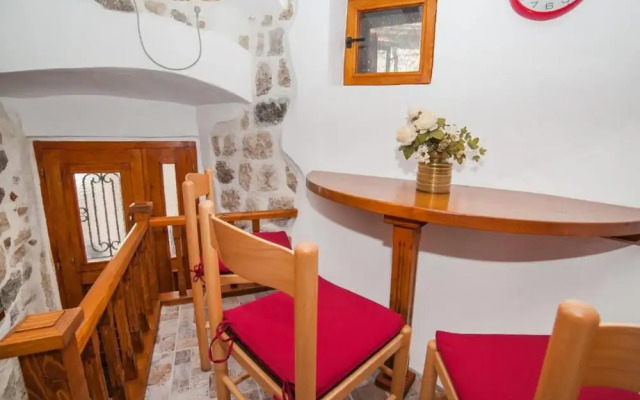Cozy Stay in Kotors Old Town
