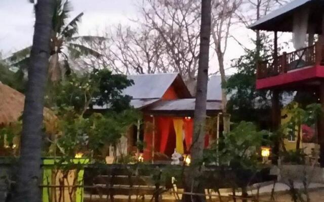 Elephant House and Bungalows Gili Air