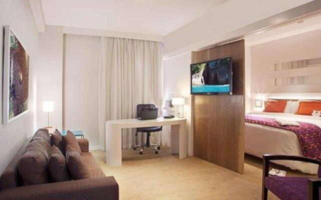 Quality Suites Alphaville