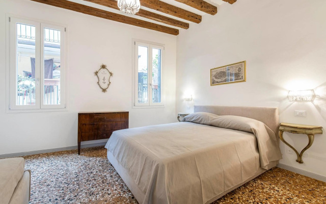 Ca’ Anna Rialto Apartment M0270429079