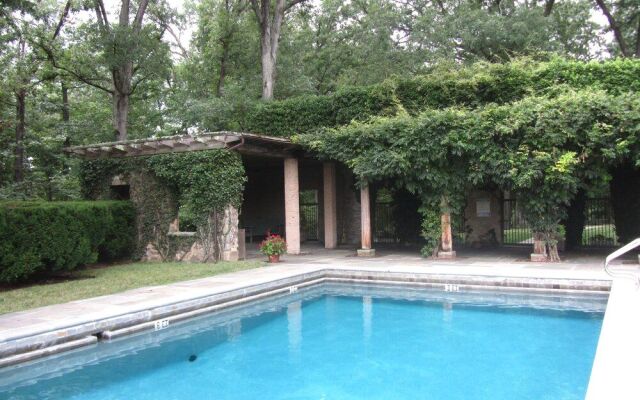 Goodstone Inn & Restaurant