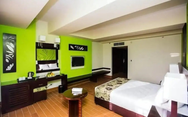 La Rosa Boho Aquapark Hotel