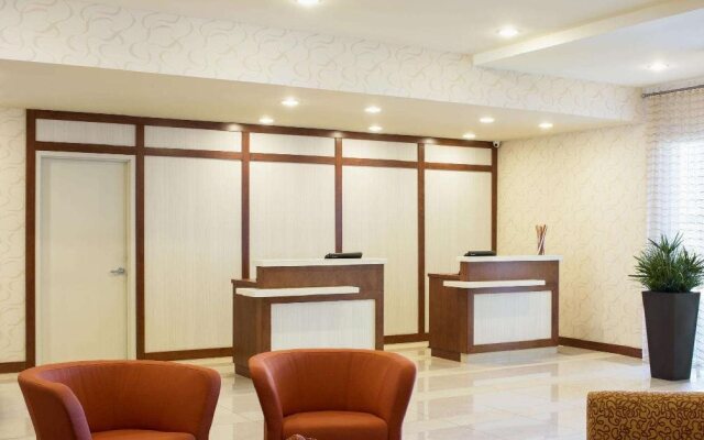 Homewood Suites by Hilton Winnipeg Airport-Polo Park, MB