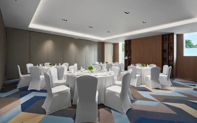 Holiday Inn & Suites Vientiane by IHG