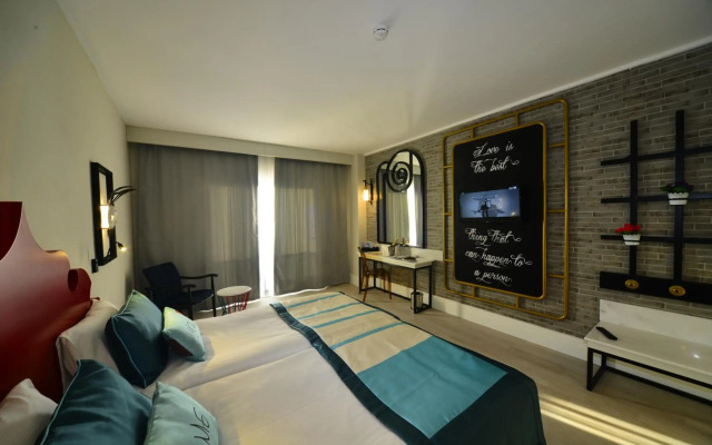 Seaden Valentine Resort & Spa 