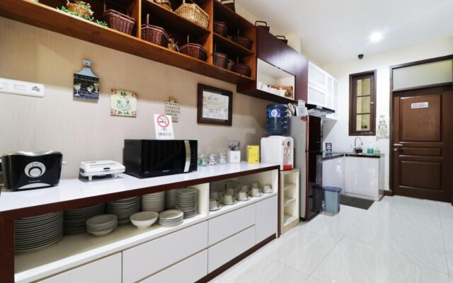 Jayagiri Guesthouse By Belgareti