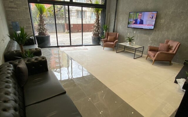 Pars Suites Hotel