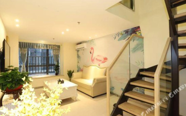 Star Tour Apartment Hotel (Zhaoqing Agile Plaza Store)