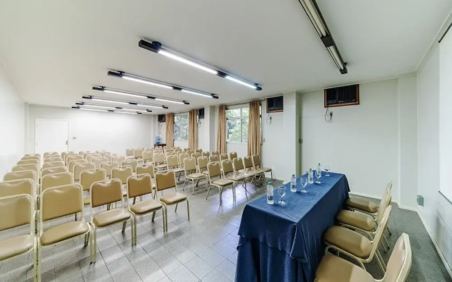Alice Vitria Hotel