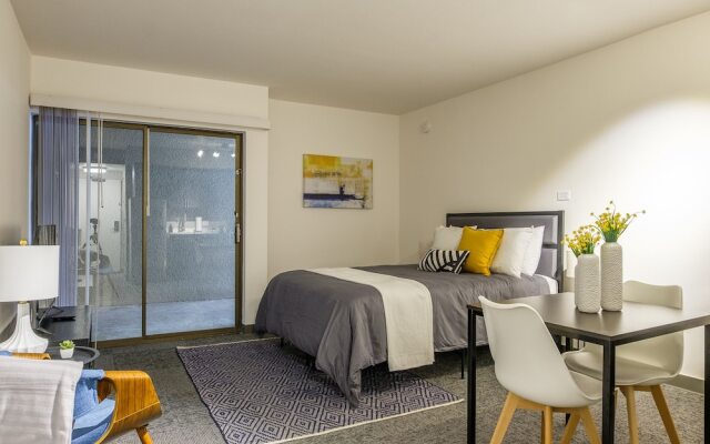 Studio Apt with WiFi by Frontdesk