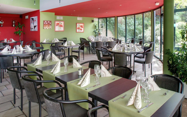 Best Western Golf D'albon