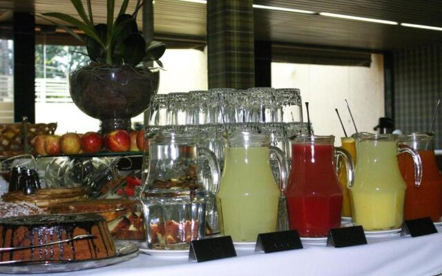 Augustus Plaza Hotel