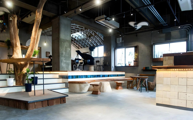 Nui. Hostel & Bar Lounge
