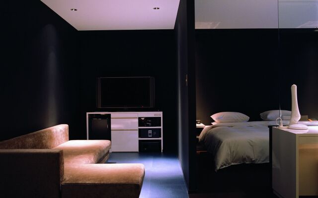The Screen Hotel