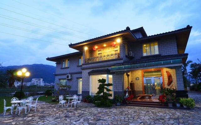 Yunju Hotspring Villa