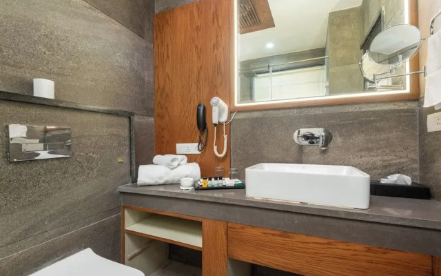Quality Inn by Lawrence