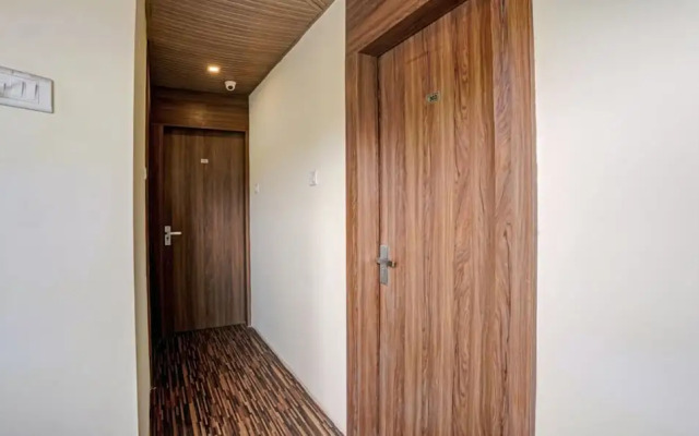 New Harshita inn By Glitz Hotel