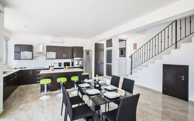 Cyprus Villa Pearl 15 Gold