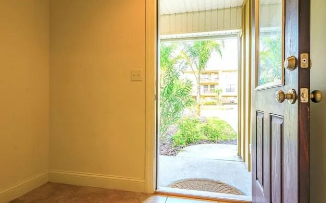 Luxury Living II - Modern Beach Townhouse