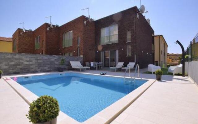 Villa Vili