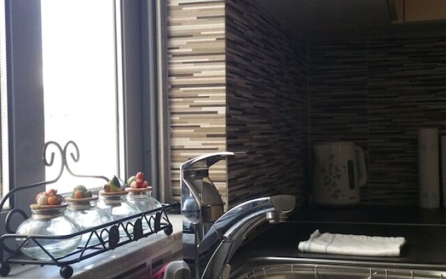 Cozy Flat near Athens City Center